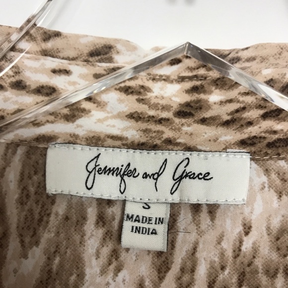 Jennifer and Grace snakeskin print blouse size S - Picture 6 of 8
